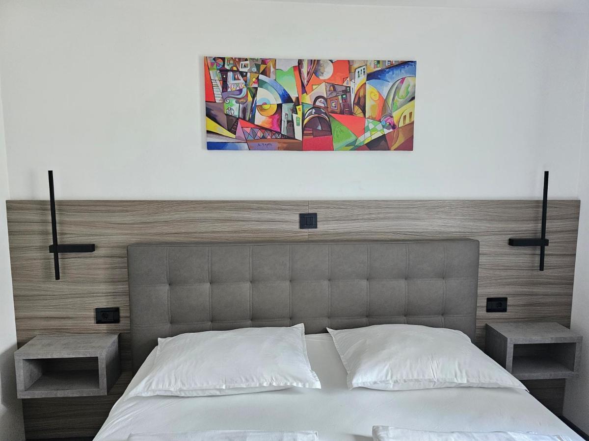 Premium Apartments Tade Фунтана Екстериор снимка