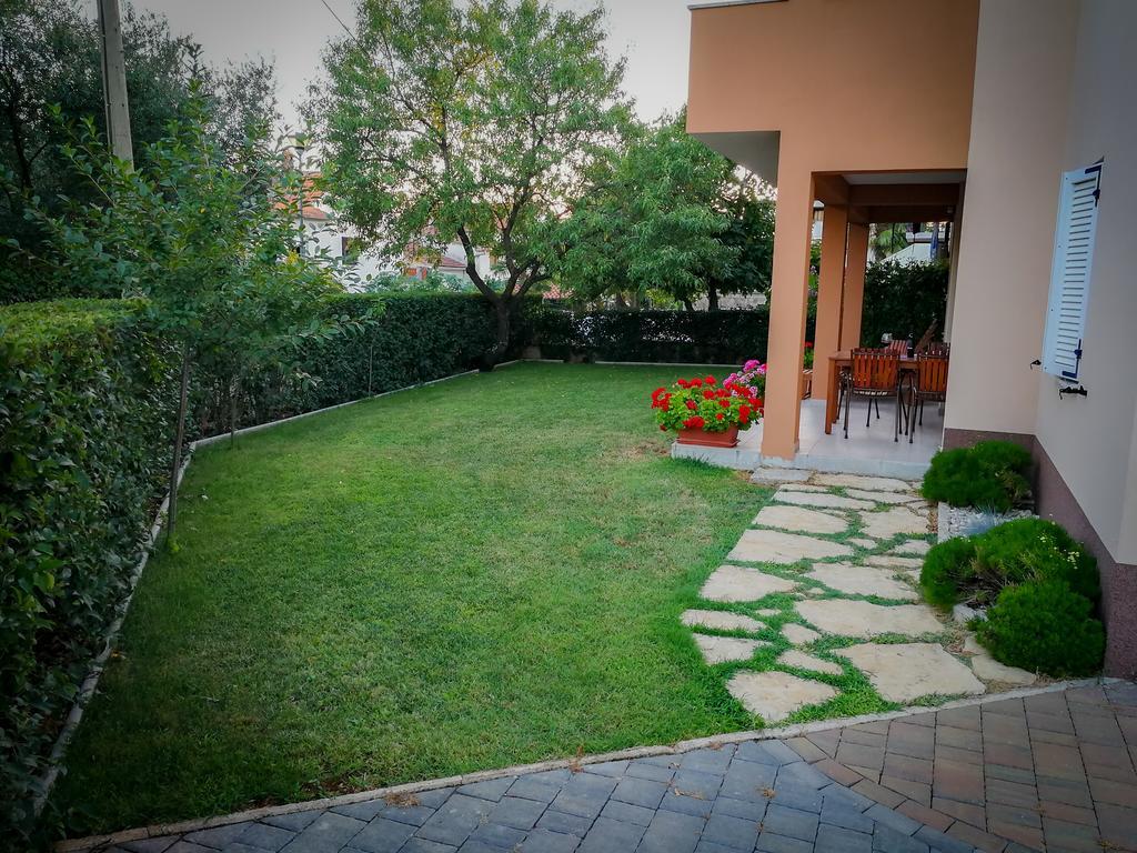 Premium Apartments Tade Фунтана Екстериор снимка